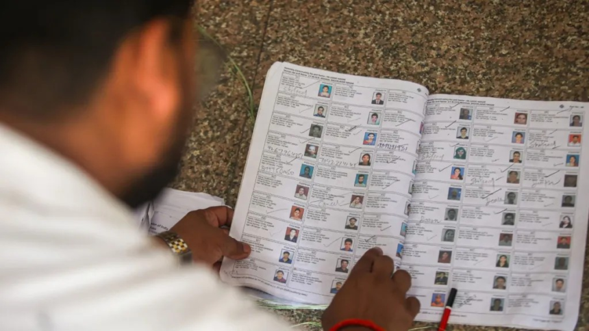 Delhi SIR Voter List: દિલ્હી SIRમાં નામ કમી કરાયેલા મતદારો પર ફોર્મ-6 ભરવાનું દબાણ, સુપ્રીમ કોર્ટમાં 28 ઓક્ટોબરે સુનાવણી 1 Delhi SIR Voter List