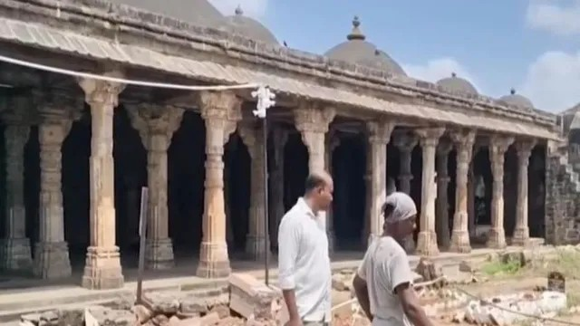 Bharuch Jama Masjid Case: ભરૂચની ઐતિહાસિક જામા મસ્જિદ જૈન વિહાર હોવાનો દાવો, જૈન શ્રદ્ધાળુઓને પૂજાની મંજૂરી આપવા હાઇકોર્ટમાં અરજી 1 Bharuch Jama Masjid Case