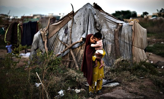 MENAAP Pakistan Poverty Rate