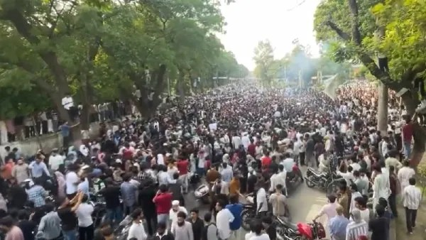 Public Awareness in India: જંતર-મંતરથી શરૂ થયેલા દેખાવો શું દેશમાં બદલાઈ રહેલી જનજાગૃતિનો સંકેત છે? શું તેની અસર રાજકીય માહોલ પર પડશે? 1 Public Awareness in India