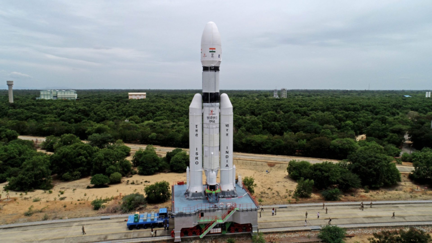 ISRO Chandrayaan 4 Mission: ચંદ્રયાન-1થી ચંદ્રયાન-4 સુધી ભારતની ઐતિહાસિક સફર, ચંદ્ર પર પાણીની શોધથી હવે ધરતી પર નમૂના લાવવાની તૈયારી 1 ISRO Chandrayaan 4 Mission