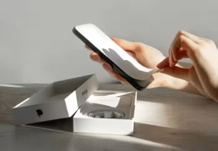 Smartphone Box Essentials